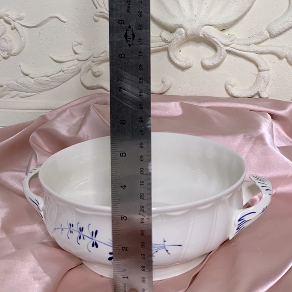 Villeroy & Boch Vieux Luxembourg Tureen - Picture 7 of 7